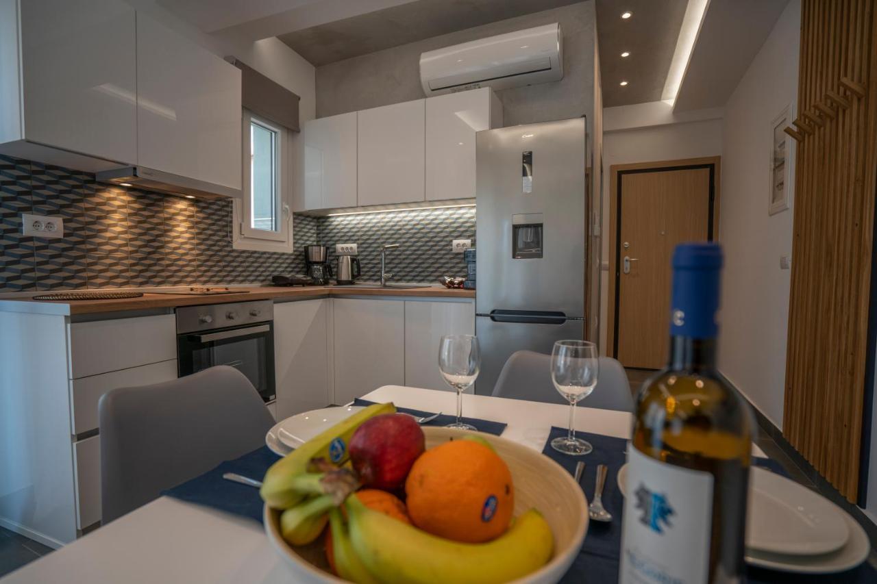 Tompazi 2 Apartment